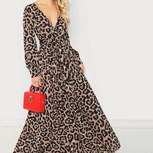🎉🎉BIG SALE🎉🎉NEW leopard print maxi dress belte